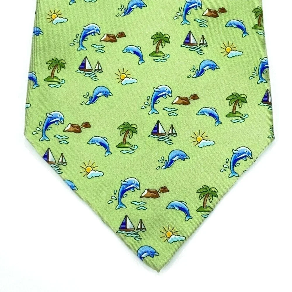 Jos. A. Bank Tie Dolphins Beach Palms Sailboats Green Hand-sewn All Silk Necktie